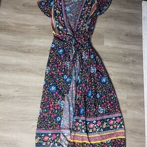 Elegant Floral Wrap Maxi Dress